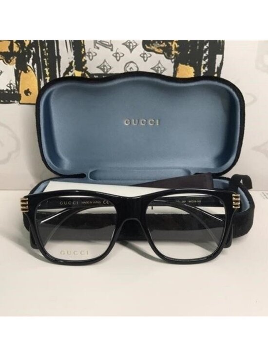 Gucci Black Oversized Square Sunglasses GG0526o 001 main image 7